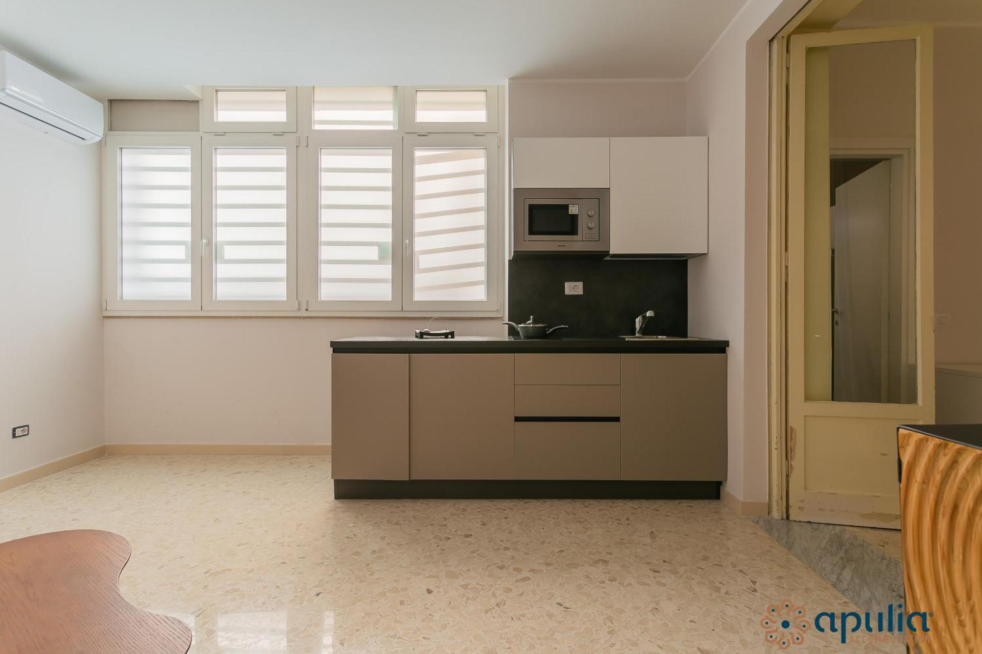 Crisanzio 80 Apartment Бари Екстериор снимка