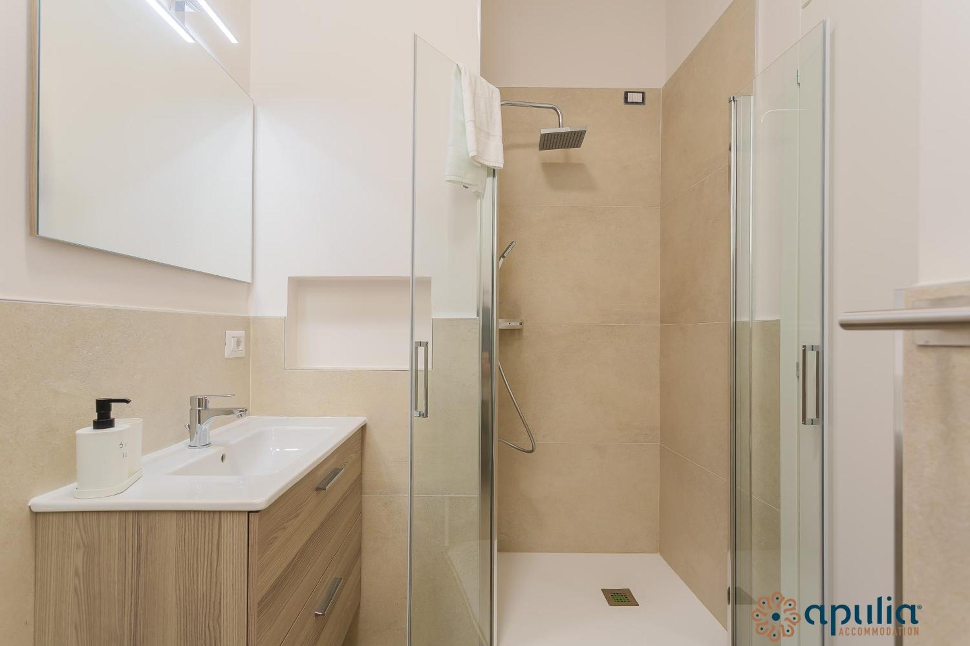 Crisanzio 80 Apartment Бари Екстериор снимка